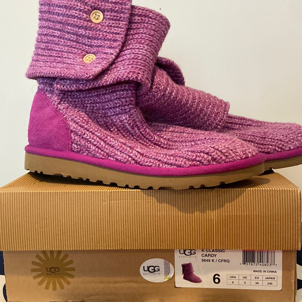 UGG Cardy Classic Knit Sweater Button Boots size 6 kids = size 8 women’s NEW